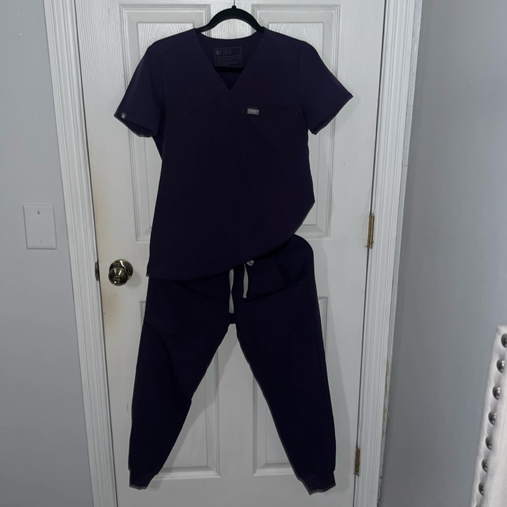 Figs Zamora jogger XSM petite, Figs Katarina one pocket scrub top XSM